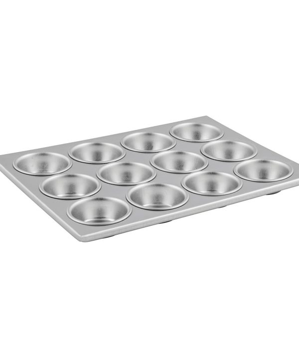 Winco AMF-12 12-cup aluminum muffin pan in silver, top view