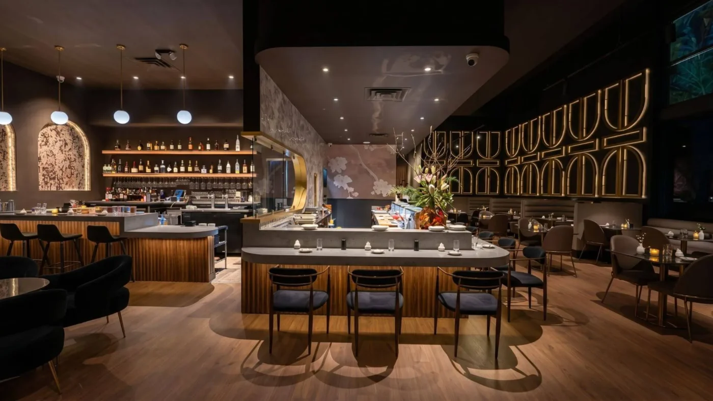 Zumi Modern Sushi dining room, modern sushi restaurant in Southlake, TX, designed and built by Restaurant Headquarters
